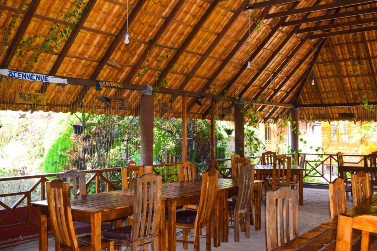 Mithra Paradise Beach Hotel Nilaveli Exterior foto